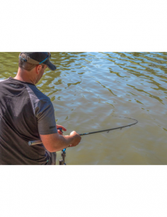 PRESTON HENGEL CARP FEEDER... 2